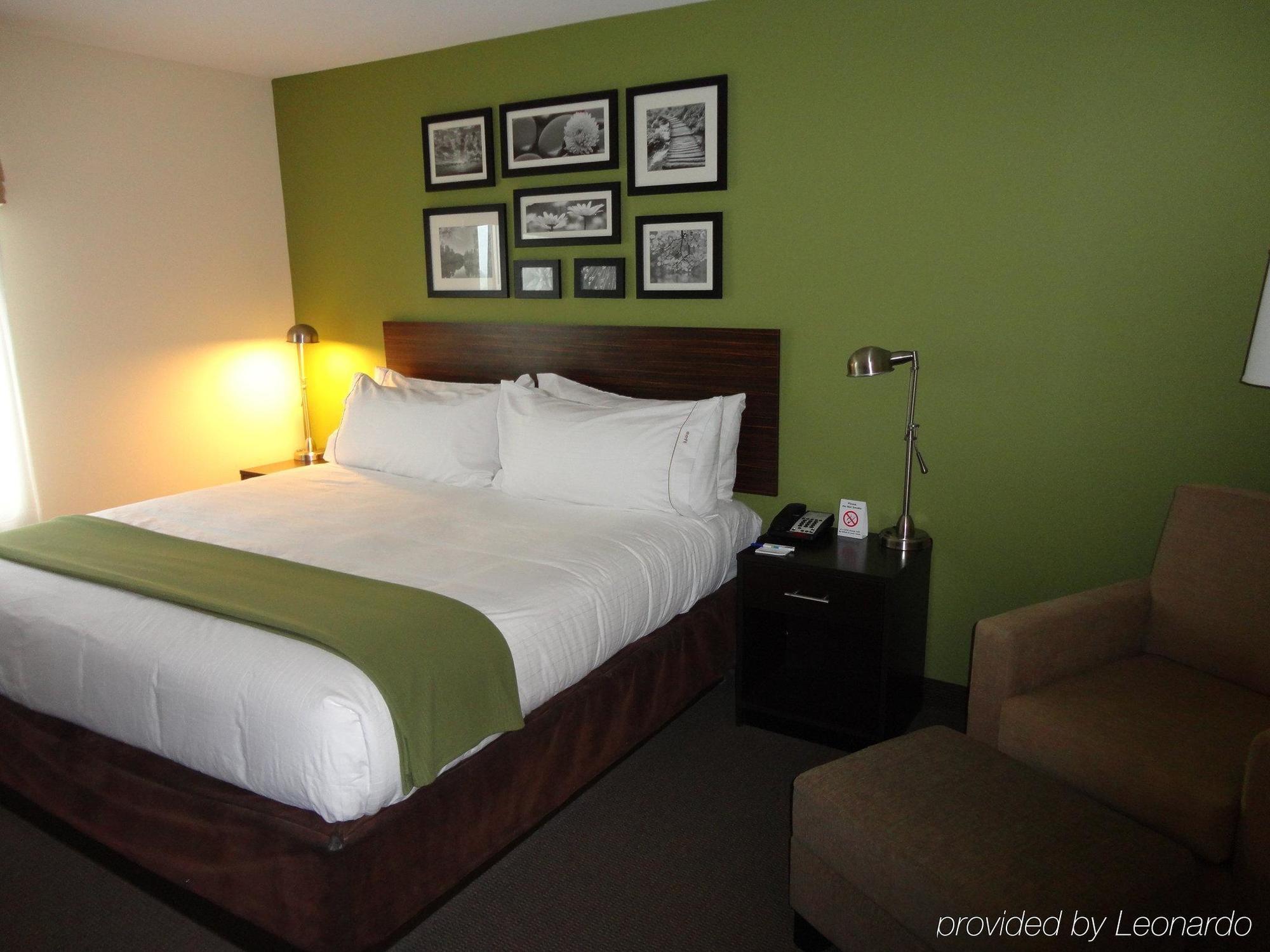 Holiday Inn Express Hotel & Suites Rogers By Ihg Exterior foto